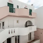 Golden Bay Aparthotel