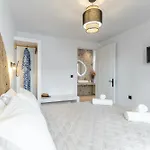 Aparthotel Golden Bay