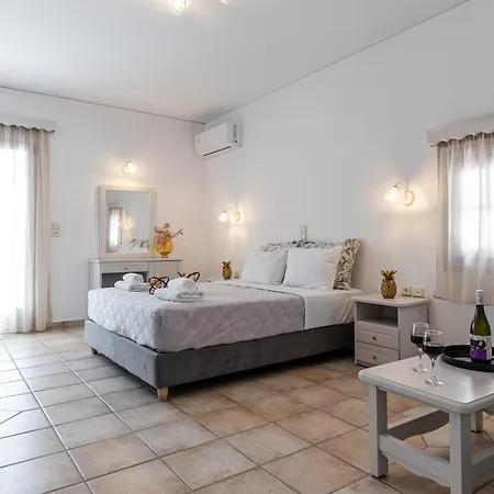 Golden Bay Апарт-отель 2*