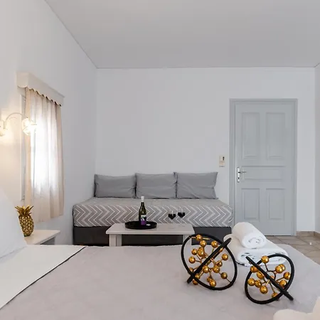 Lägenhetshotell Golden Bay 3*