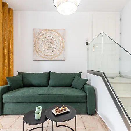 Golden Bay Lägenhetshotell 3*