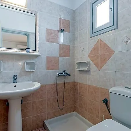 Апарт-отель Golden Bay 3*