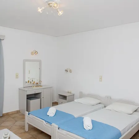 Golden Bay Aparthotel Agios Prokopios (Naxos)