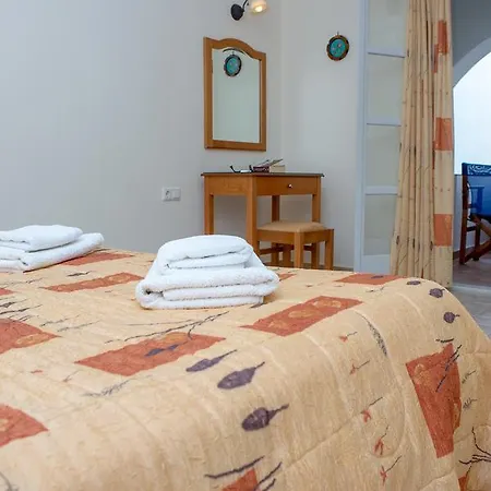 Golden Bay شقة فندقية 2*