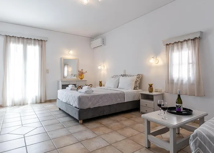 Golden Bay 公寓式酒店 3*