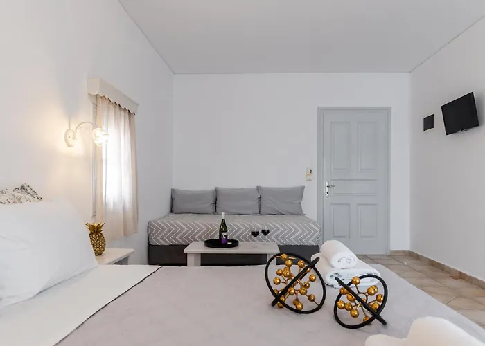 Apartahotel Golden Bay 3*