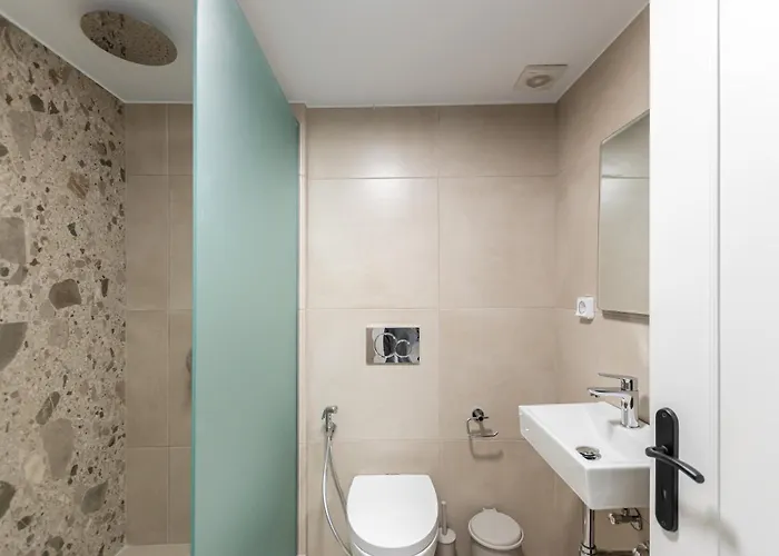 Golden Bay Apartahotel 3*