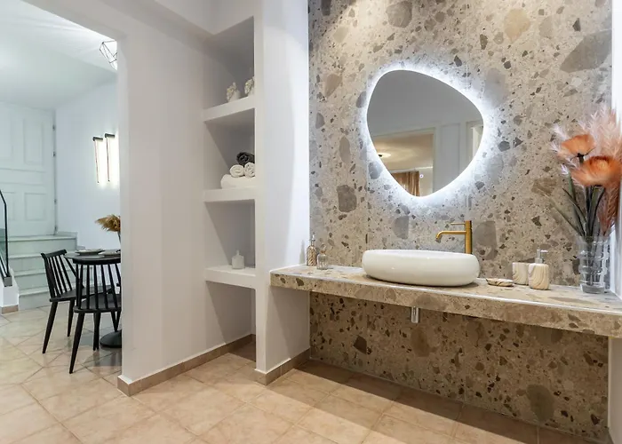 Golden Bay Apartahotel