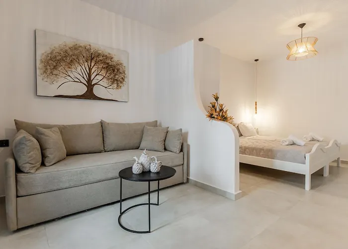 Golden Bay Apartahotel